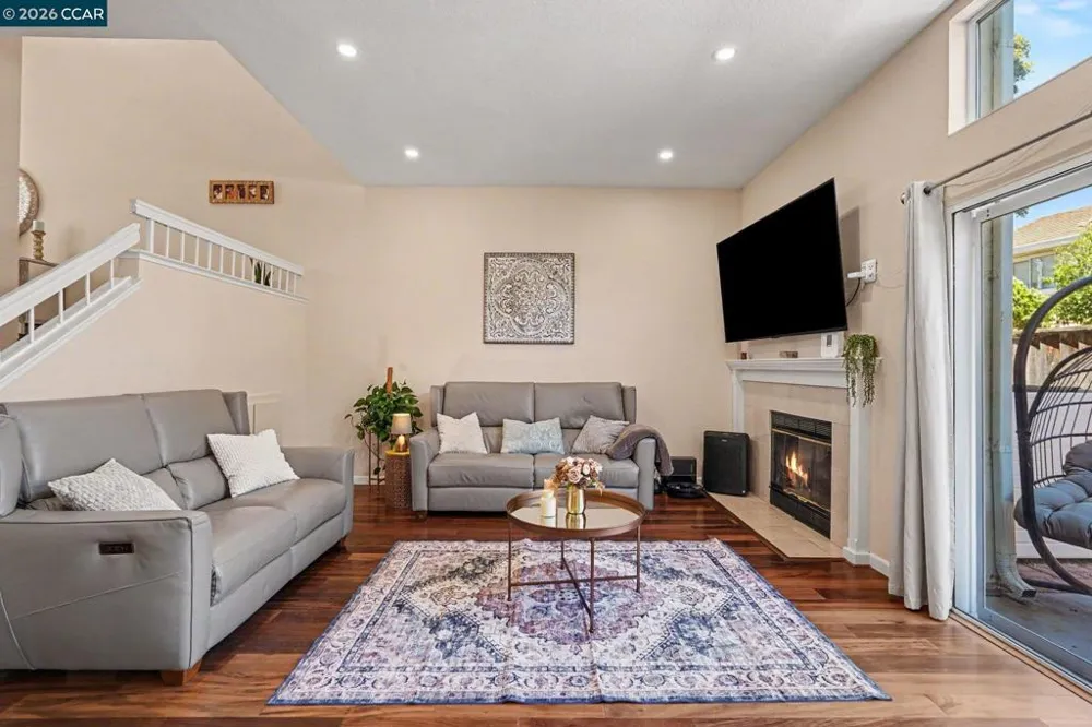 5251 Pebble Glen Dr Concord, CA 94521