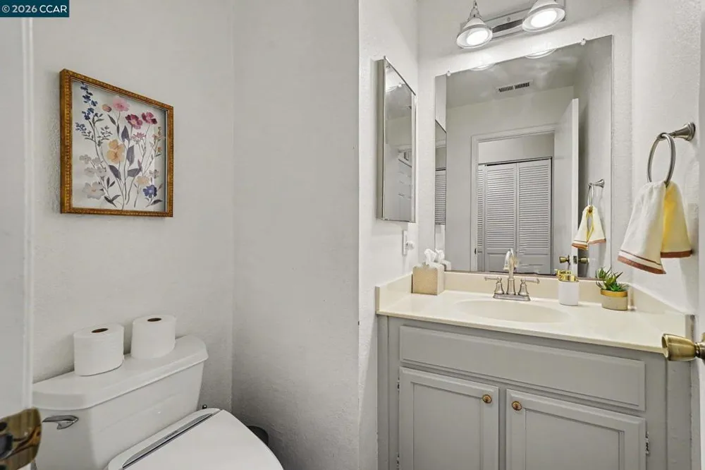 5251 Pebble Glen Dr Concord, CA 94521