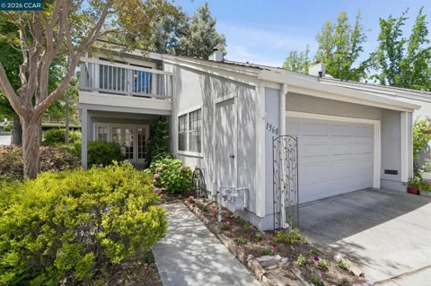 1560 Pyrenees Pl
