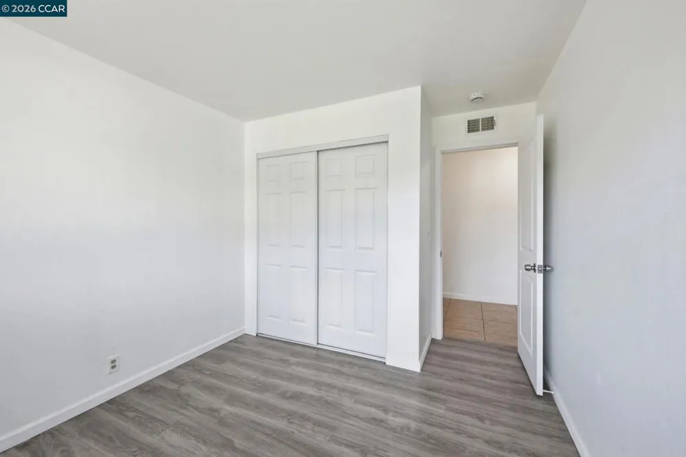 34732 Skylark Dr #4 Union City, CA 94587
