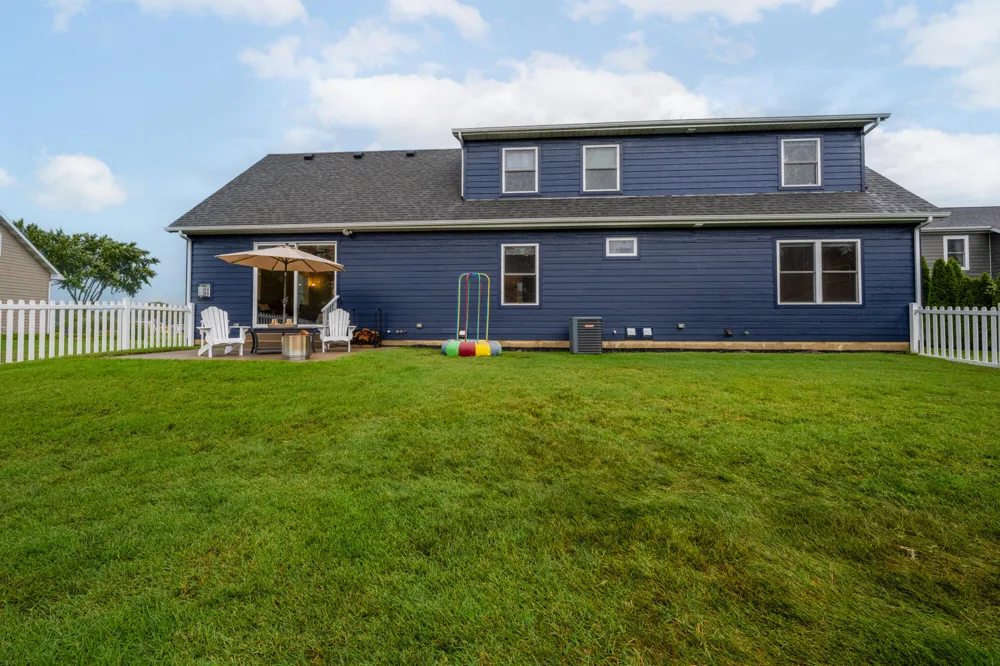 2400 Bay Pointe Drive St. Joseph, MI 49085