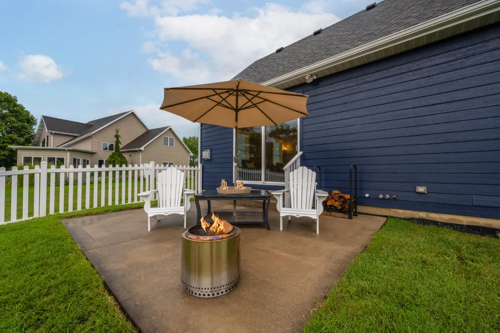 2400 Bay Pointe Drive St. Joseph, MI 49085