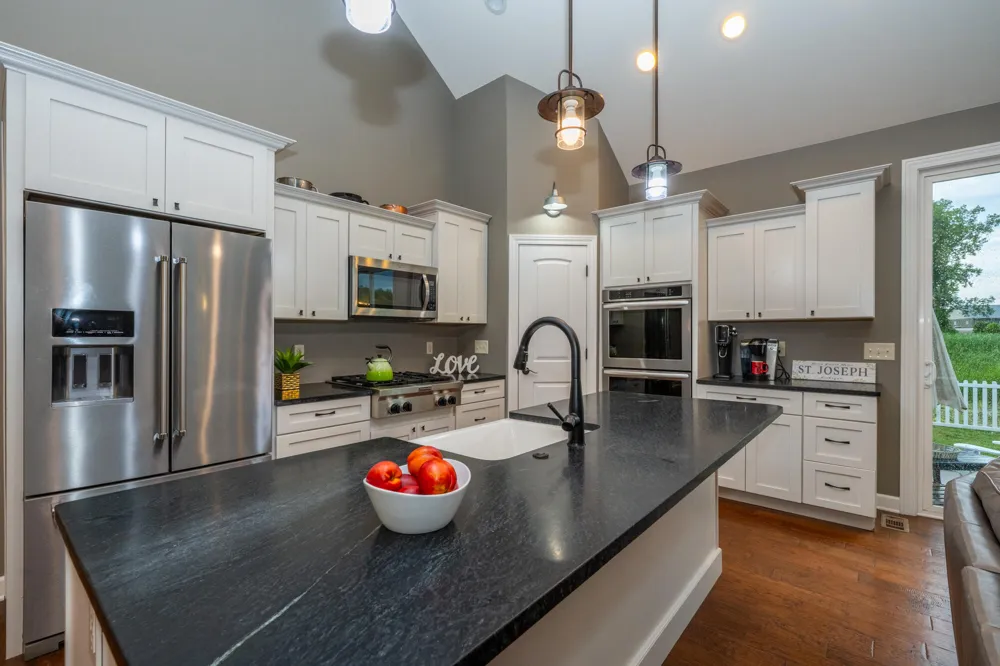 2400 Bay Pointe Drive St. Joseph, MI 49085