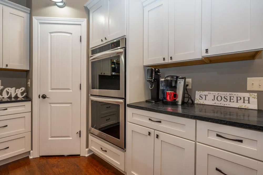 2400 Bay Pointe Drive St. Joseph, MI 49085