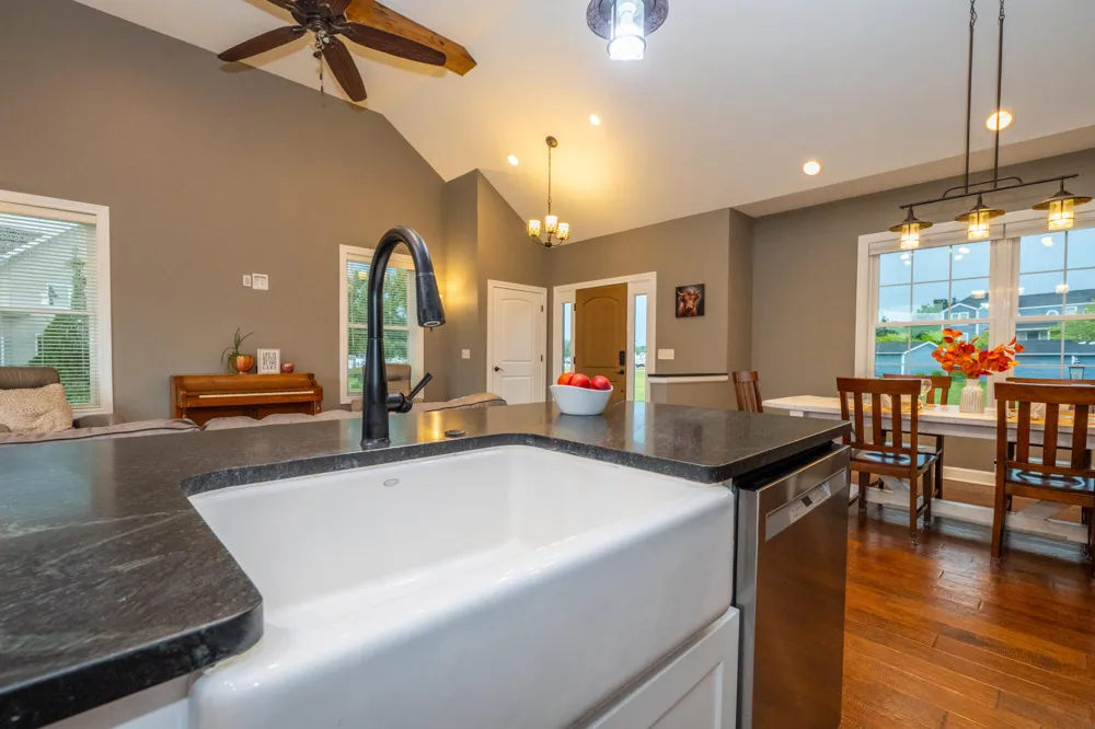 2400 Bay Pointe Drive St. Joseph, MI 49085