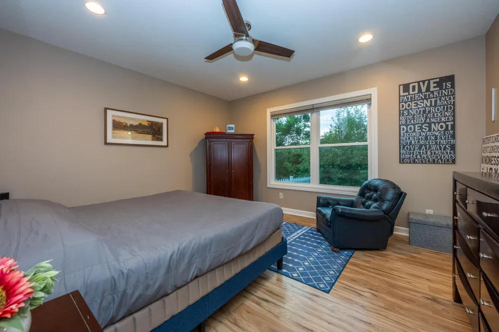 2400 Bay Pointe Drive St. Joseph, MI 49085