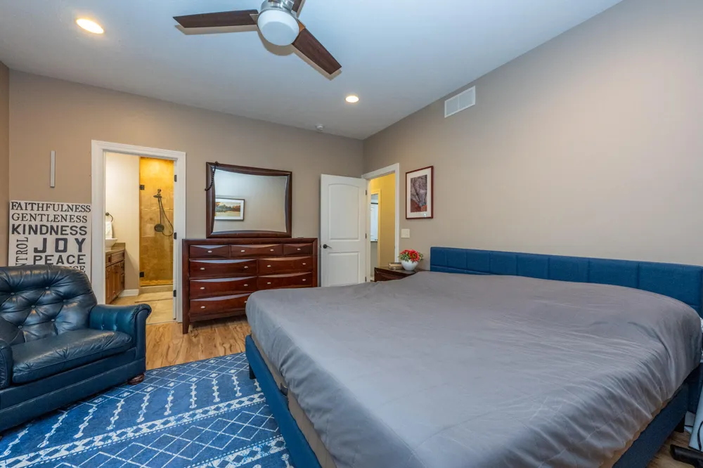 2400 Bay Pointe Drive St. Joseph, MI 49085