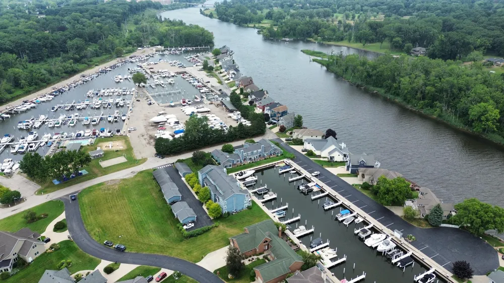 2400 Bay Pointe Drive St. Joseph, MI 49085