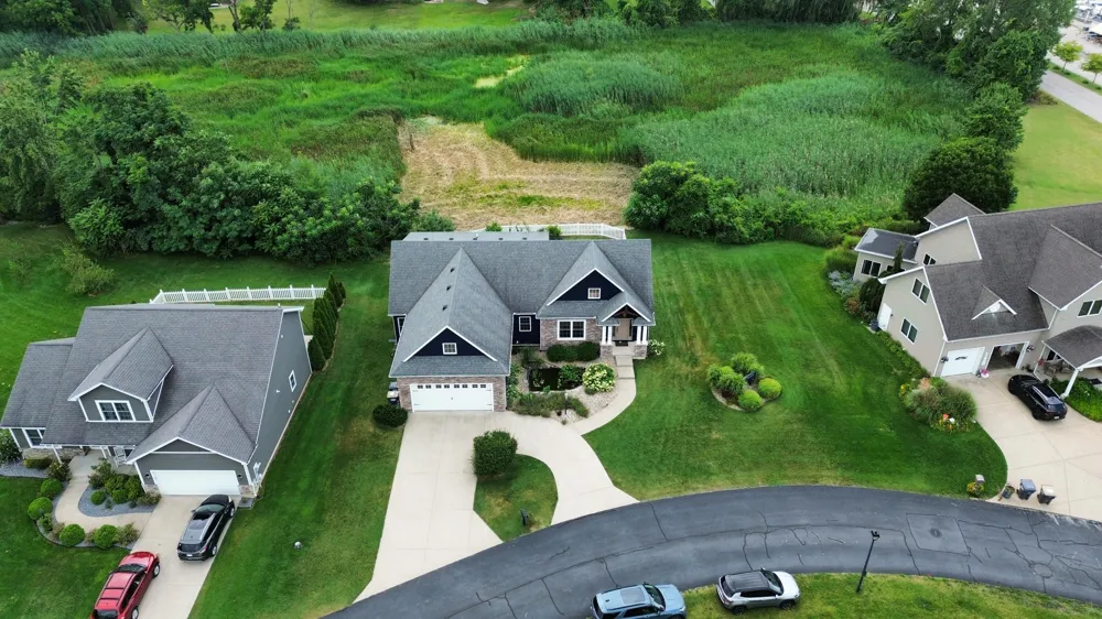2400 Bay Pointe Drive St. Joseph, MI 49085