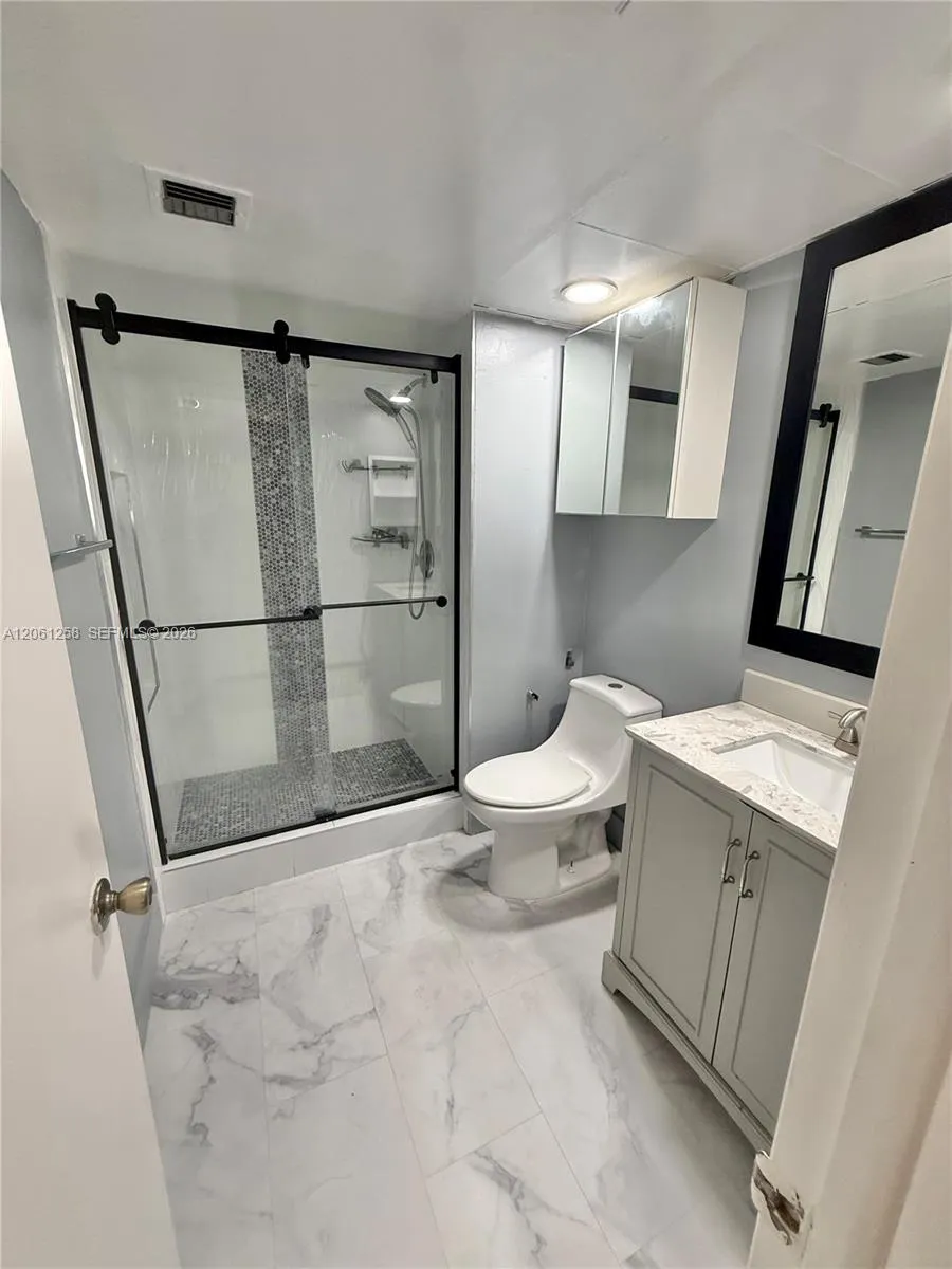 3001 NW 48th Ave #244 Lauderdale Lakes, FL 33313