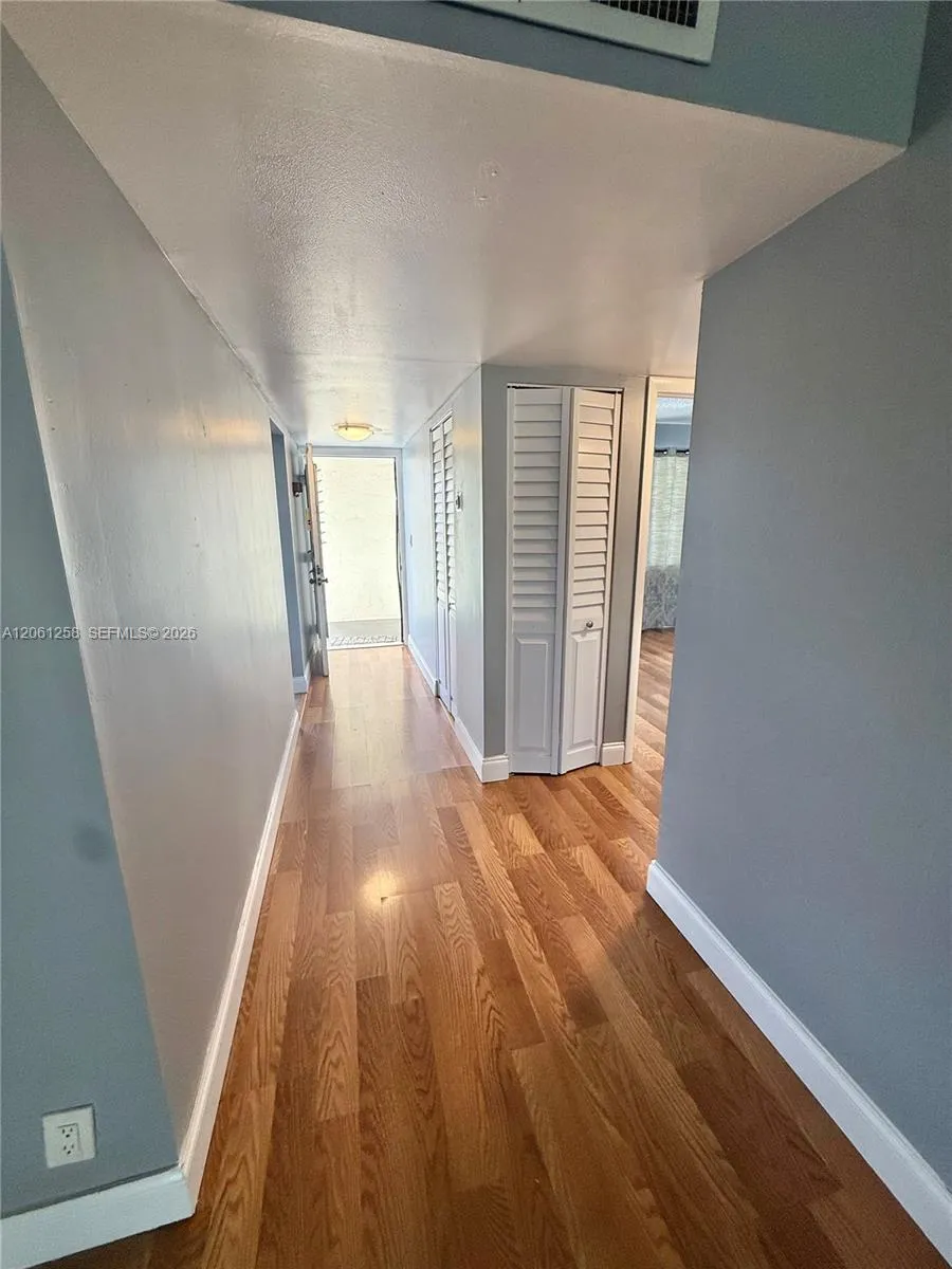 3001 NW 48th Ave #244 Lauderdale Lakes, FL 33313