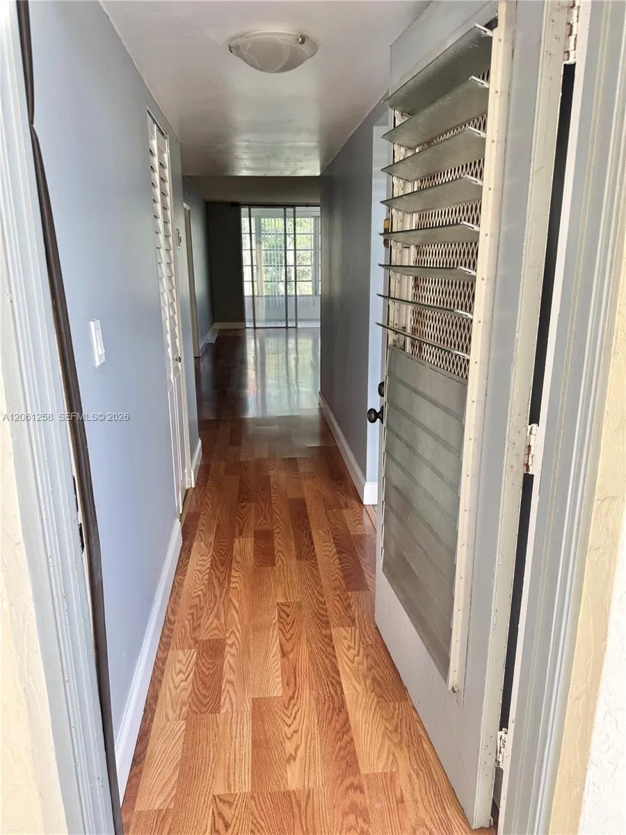 3001 NW 48th Ave #244 Lauderdale Lakes, FL 33313