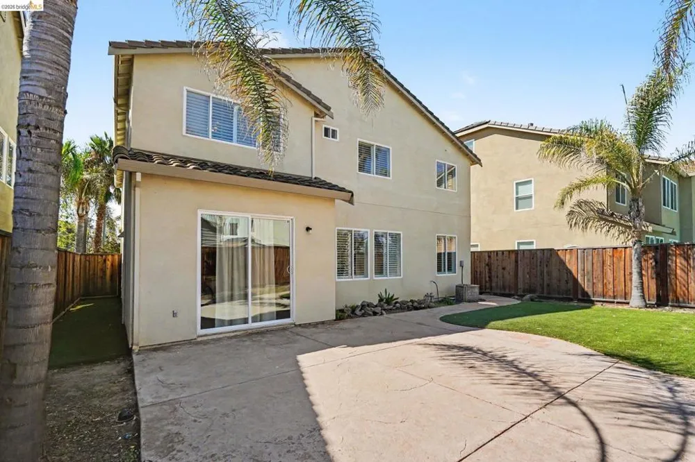 217 Sussex Discovery Bay, CA 94505