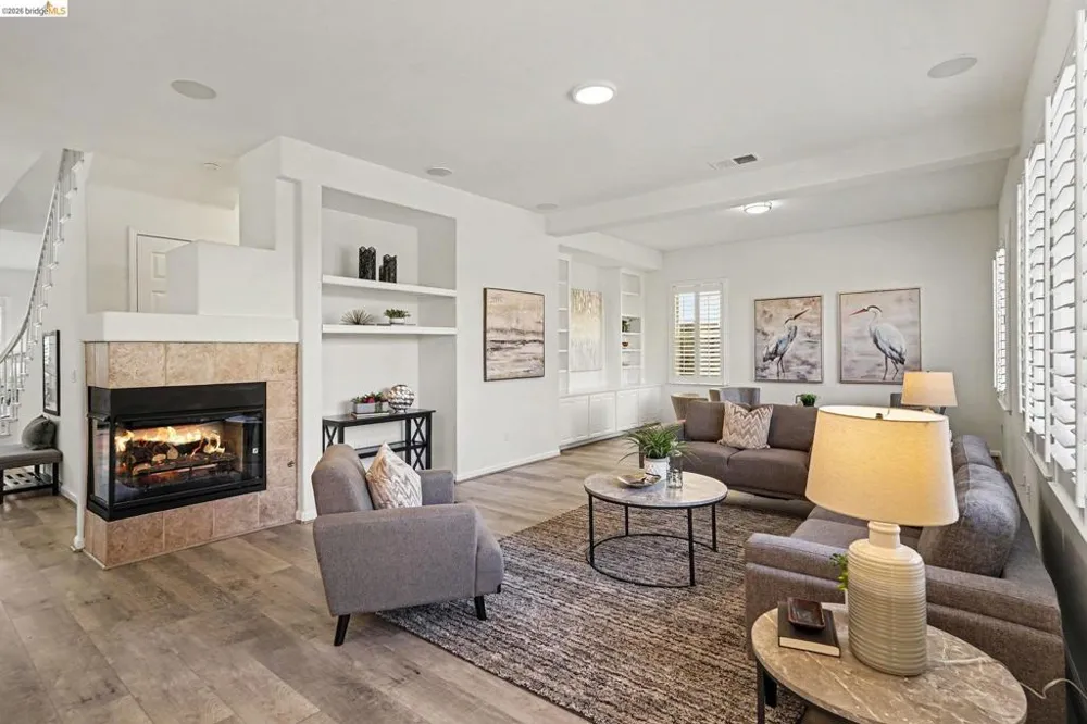 217 Sussex Discovery Bay, CA 94505