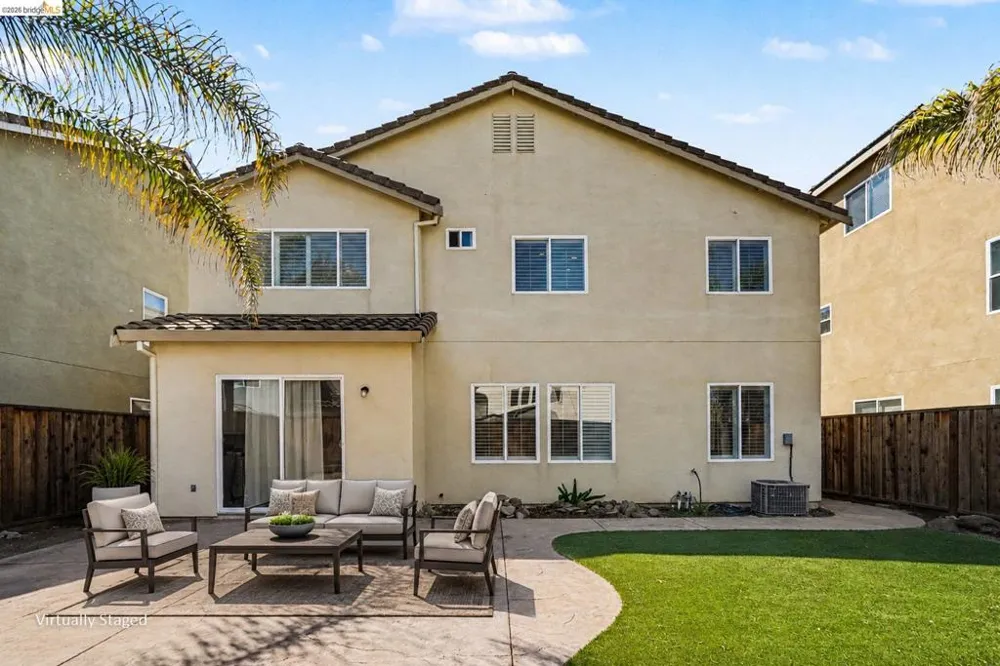 217 Sussex Discovery Bay, CA 94505