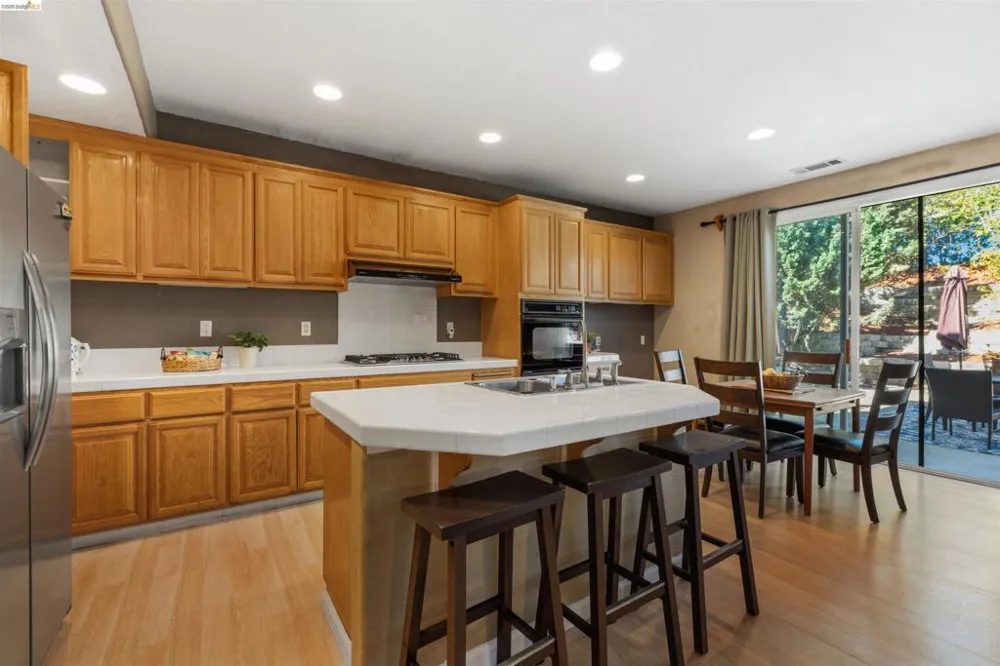 1842 Sanger Peak Way Antioch, CA 94531