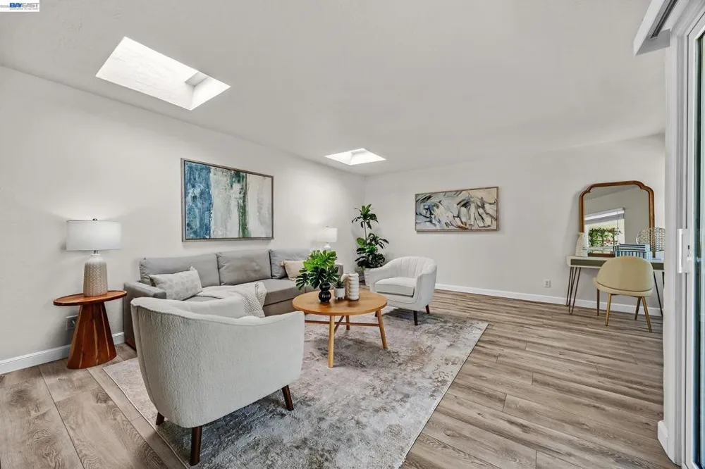 4042 Rennellwood Way Pleasanton, CA 94566