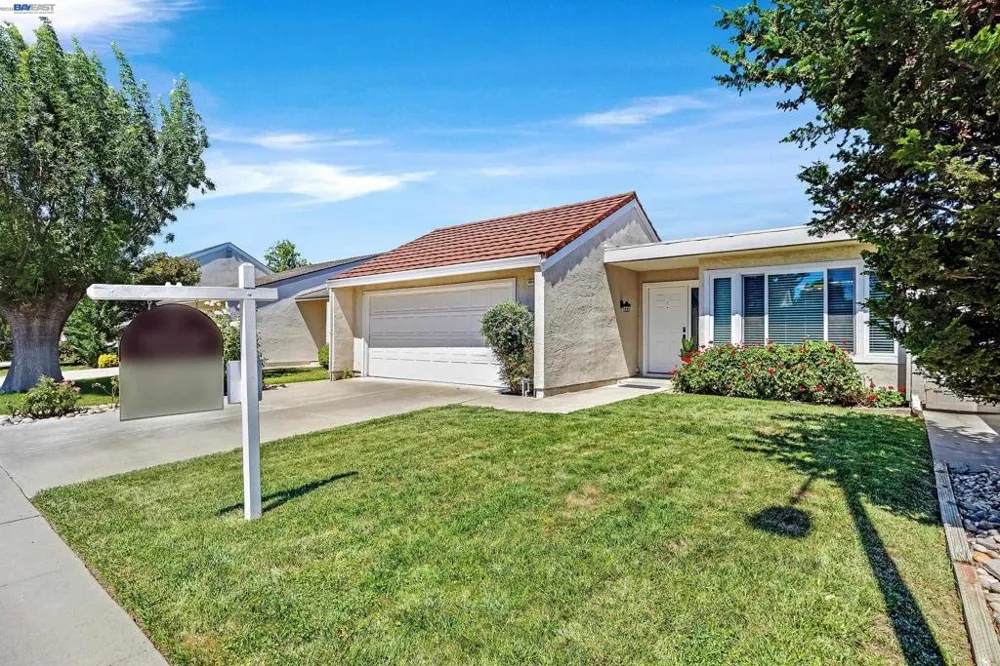 4042 Rennellwood Way Pleasanton, CA 94566