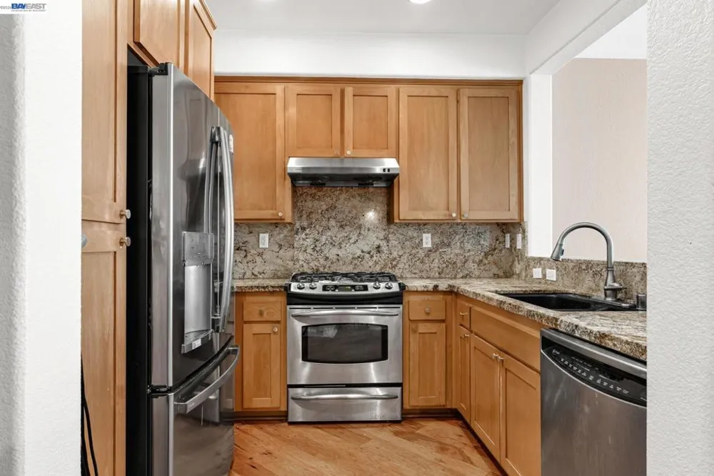 6003 Old Quarry Loop Oakland, CA 94605