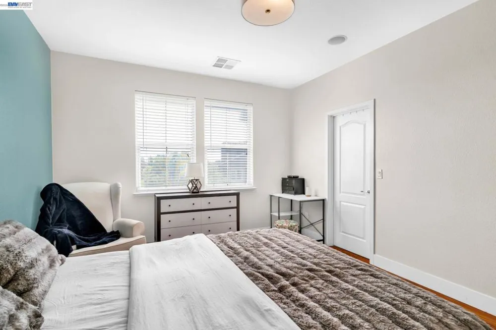 6003 Old Quarry Loop Oakland, CA 94605