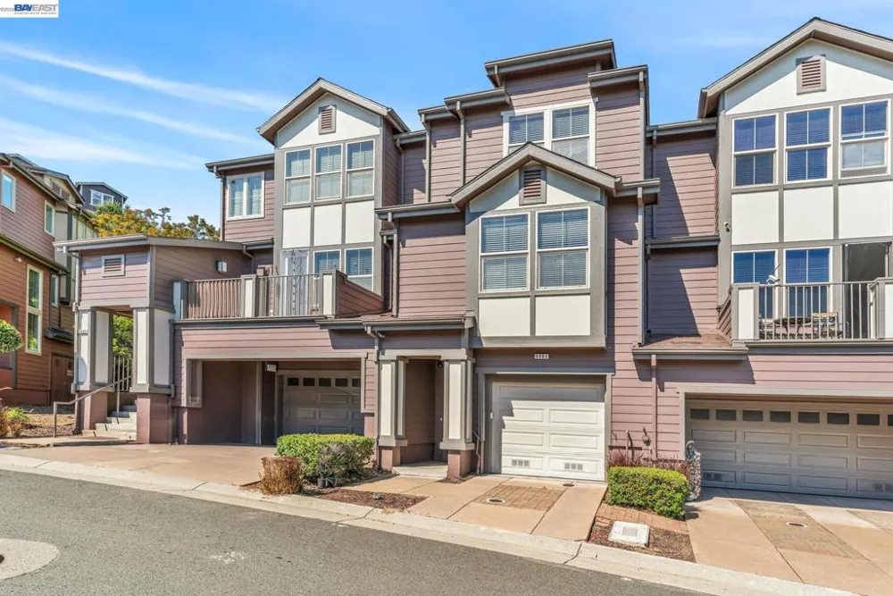 6003 Old Quarry Loop Oakland, CA 94605