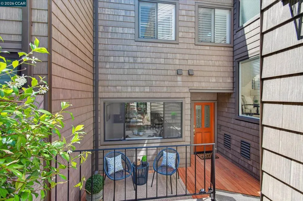 1989 Robin Ridge Ct Walnut Creek, CA 94597