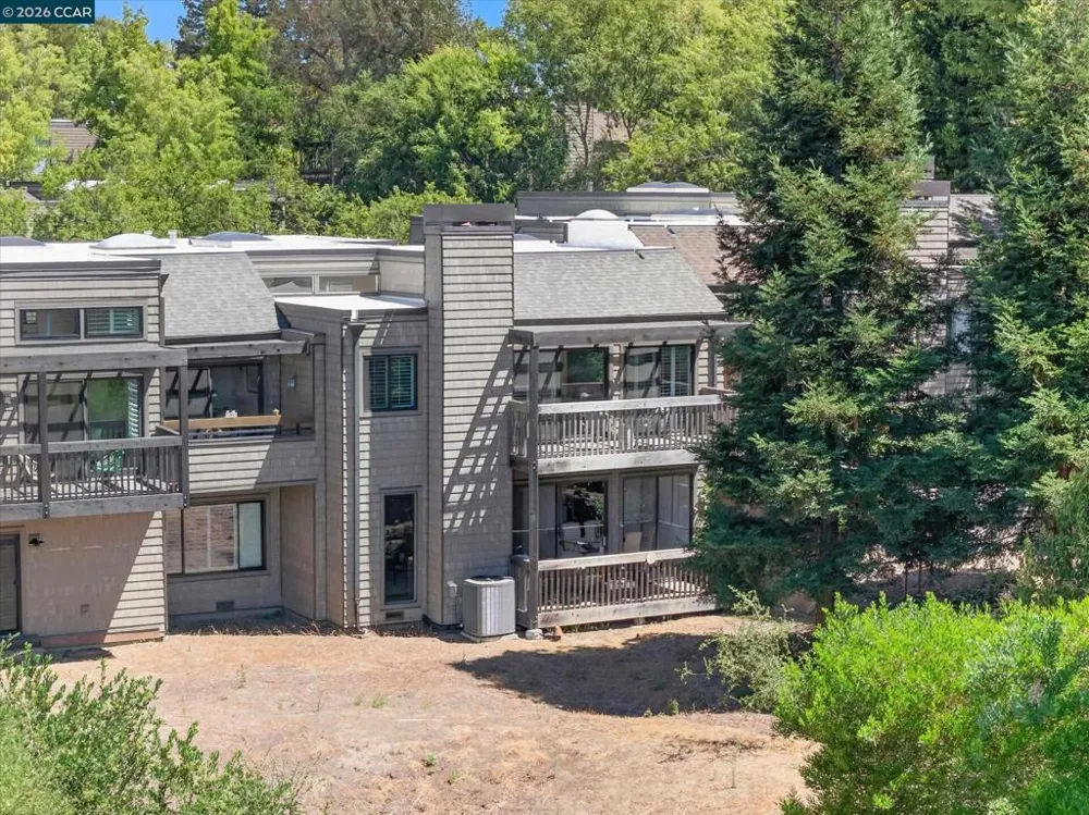 1989 Robin Ridge Ct Walnut Creek, CA 94597