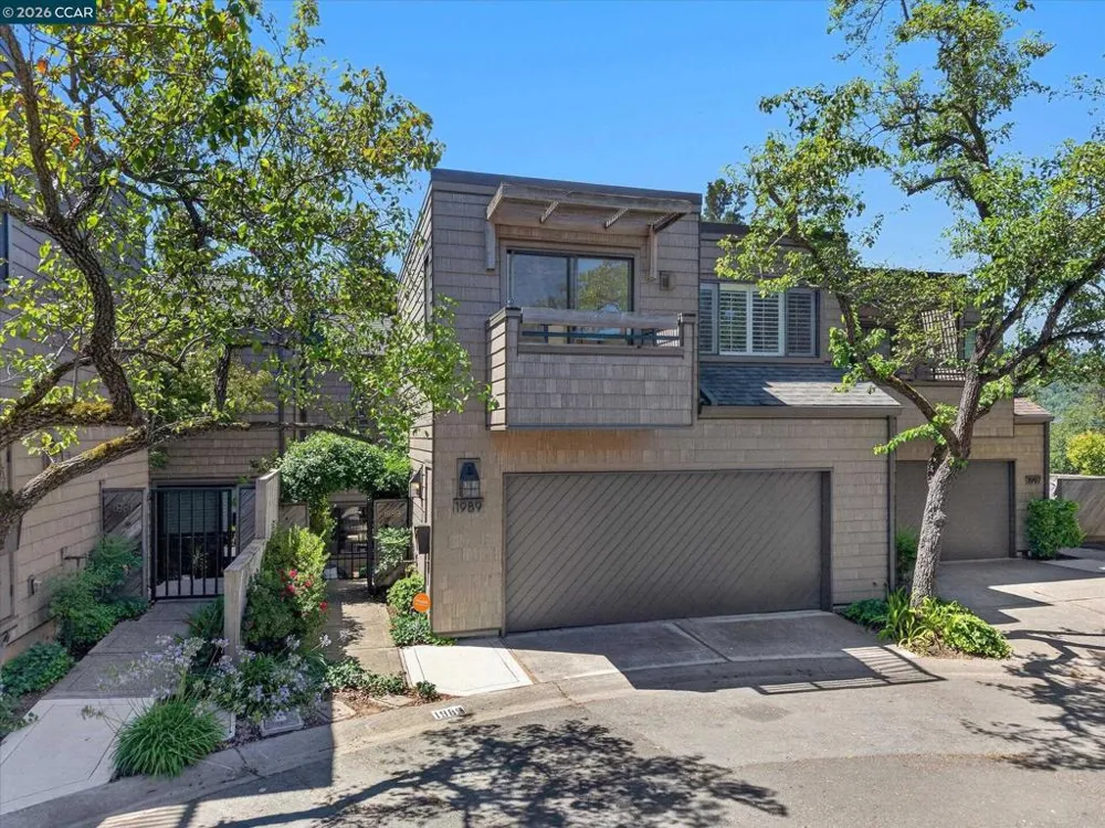 1989 Robin Ridge Ct Walnut Creek, CA 94597