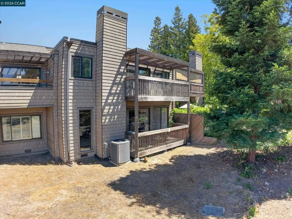 1989 Robin Ridge Ct Walnut Creek, CA 94597