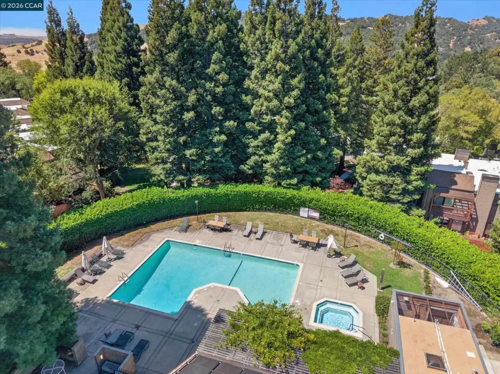 1989 Robin Ridge Ct Walnut Creek, CA 94597