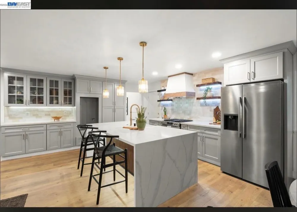 1084 Jamie Dr Concord, CA 94518