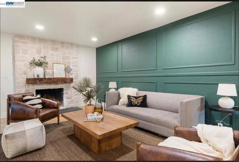 1084 Jamie Dr Concord, CA 94518