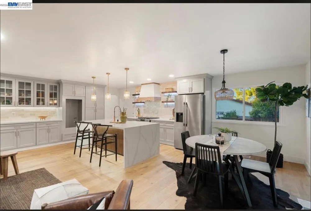 1084 Jamie Dr Concord, CA 94518