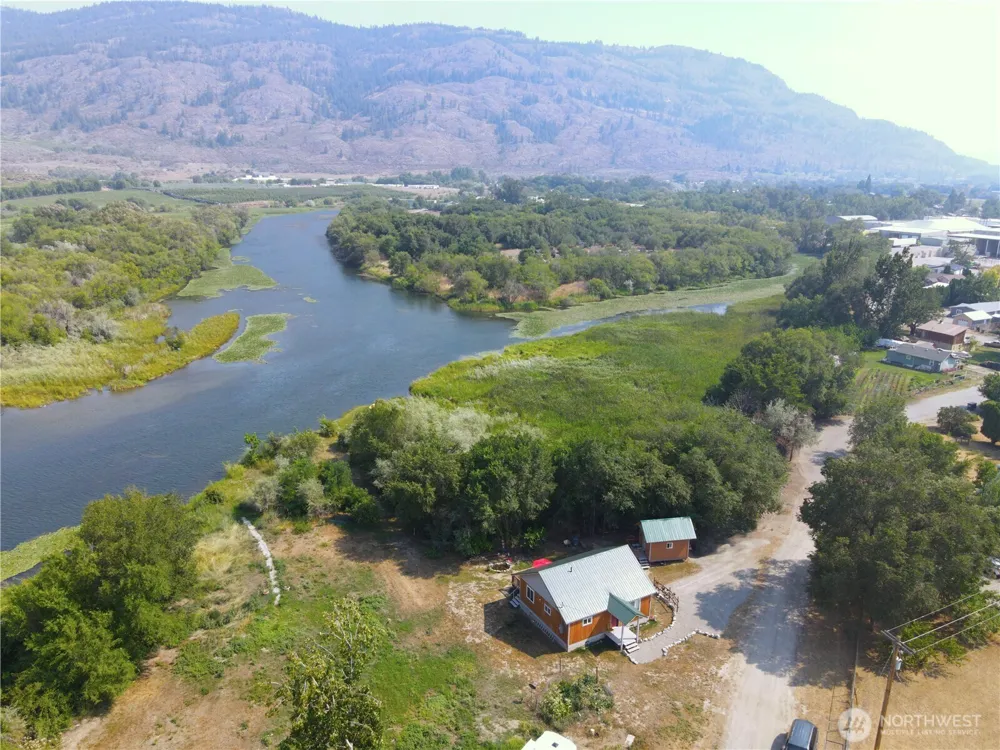 1511 Alder Street Oroville, WA 98844