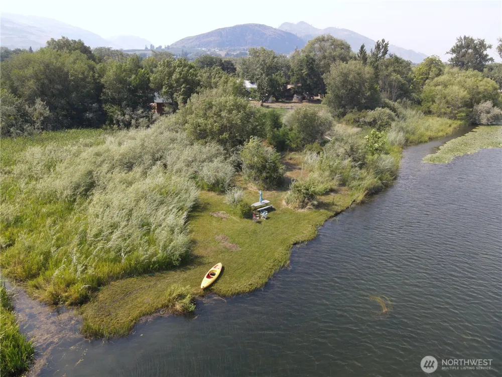 1511 Alder Street Oroville, WA 98844