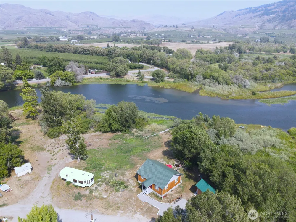 1511 Alder Street Oroville, WA 98844