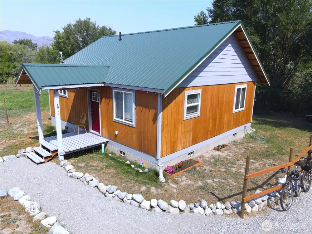 1511 Alder Street Oroville, WA 98844