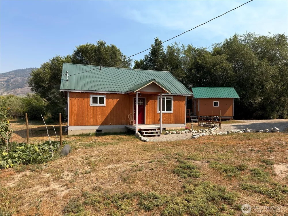 1511 Alder Street Oroville, WA 98844
