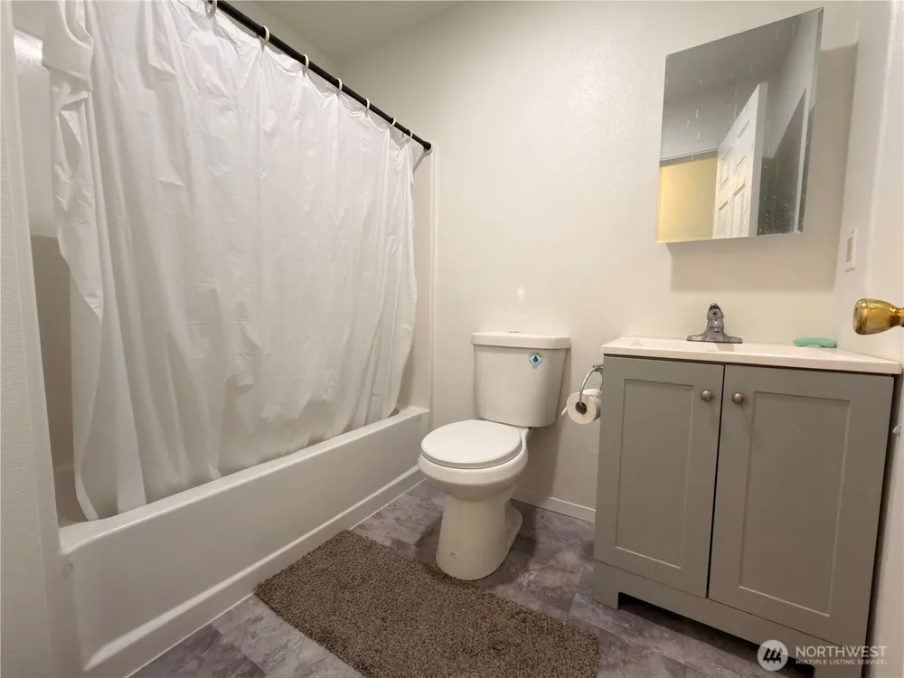 1511 Alder Street Oroville, WA 98844