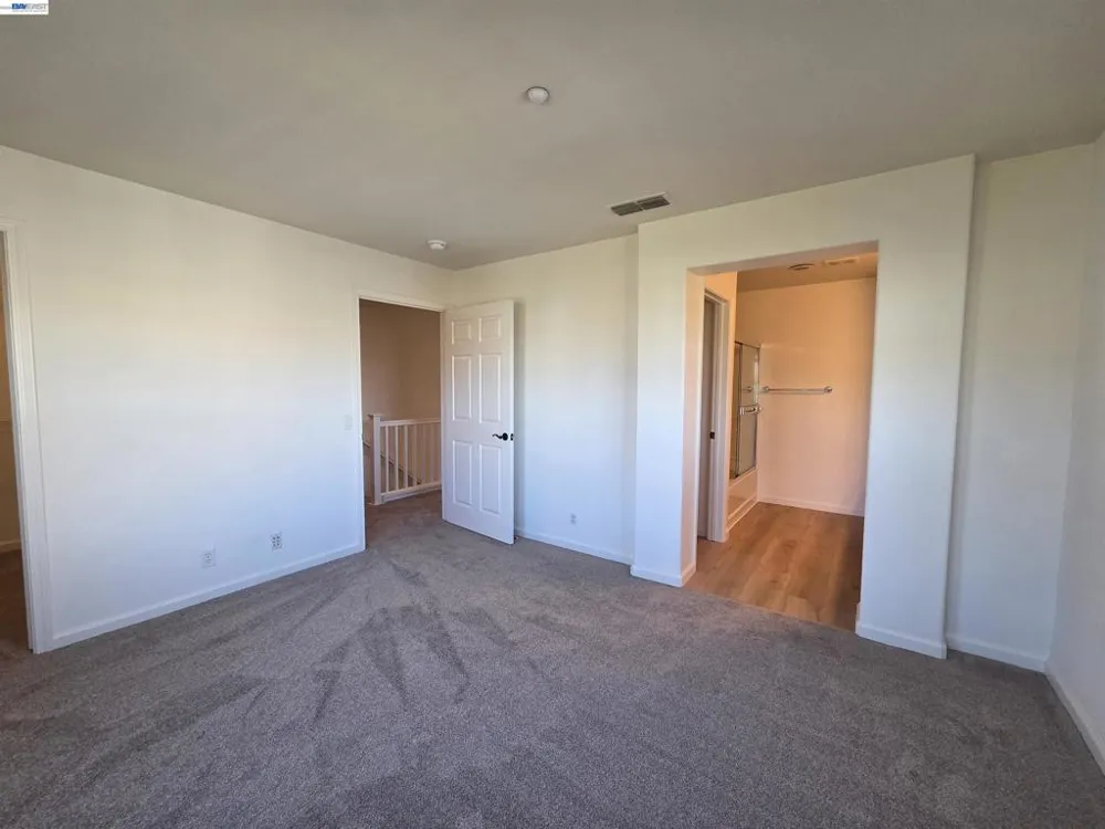 2985 First Street Livermore, CA 94551