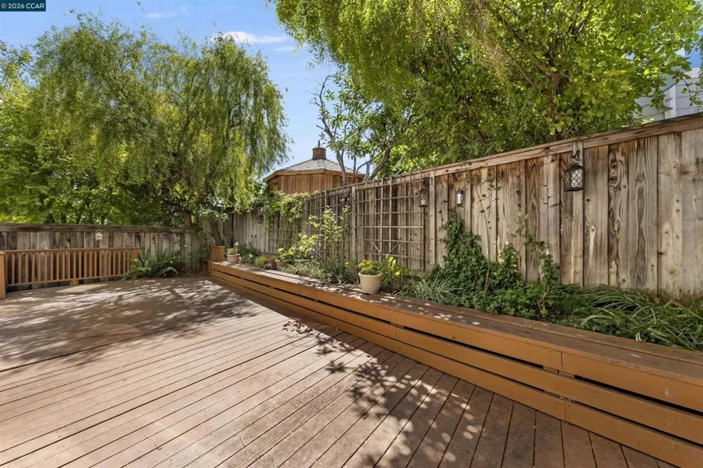 612 Julpun Loop Clayton, CA 94517