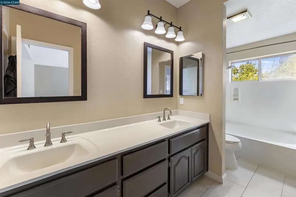 612 Julpun Loop Clayton, CA 94517