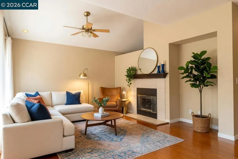 612 Julpun Loop Clayton, CA 94517