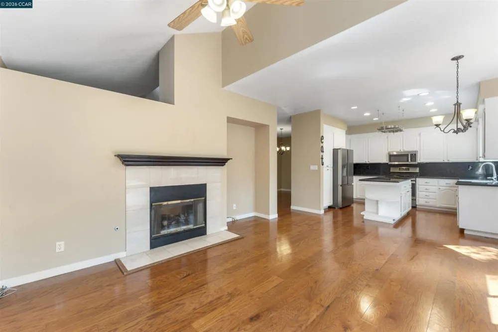 612 Julpun Loop Clayton, CA 94517