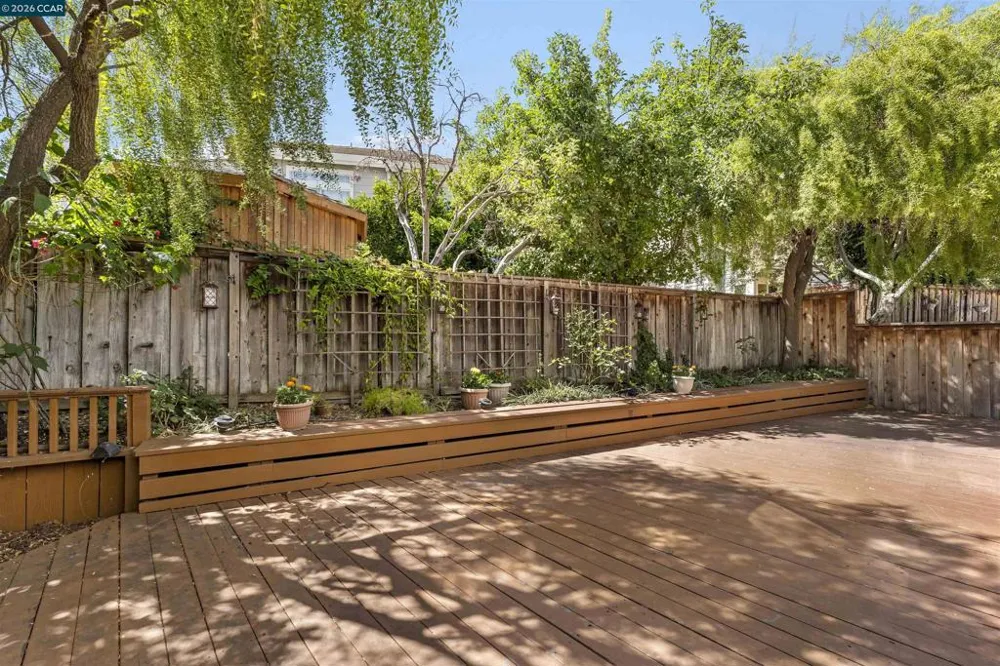 612 Julpun Loop Clayton, CA 94517