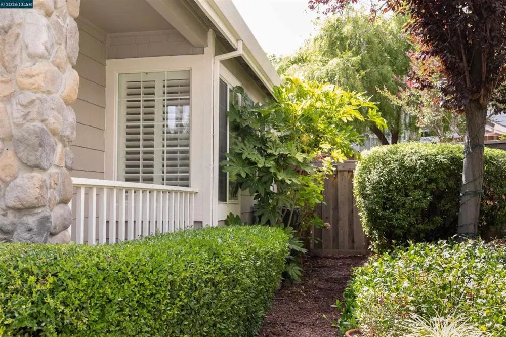 612 Julpun Loop Clayton, CA 94517