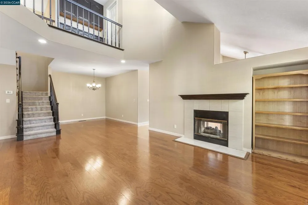 612 Julpun Loop Clayton, CA 94517