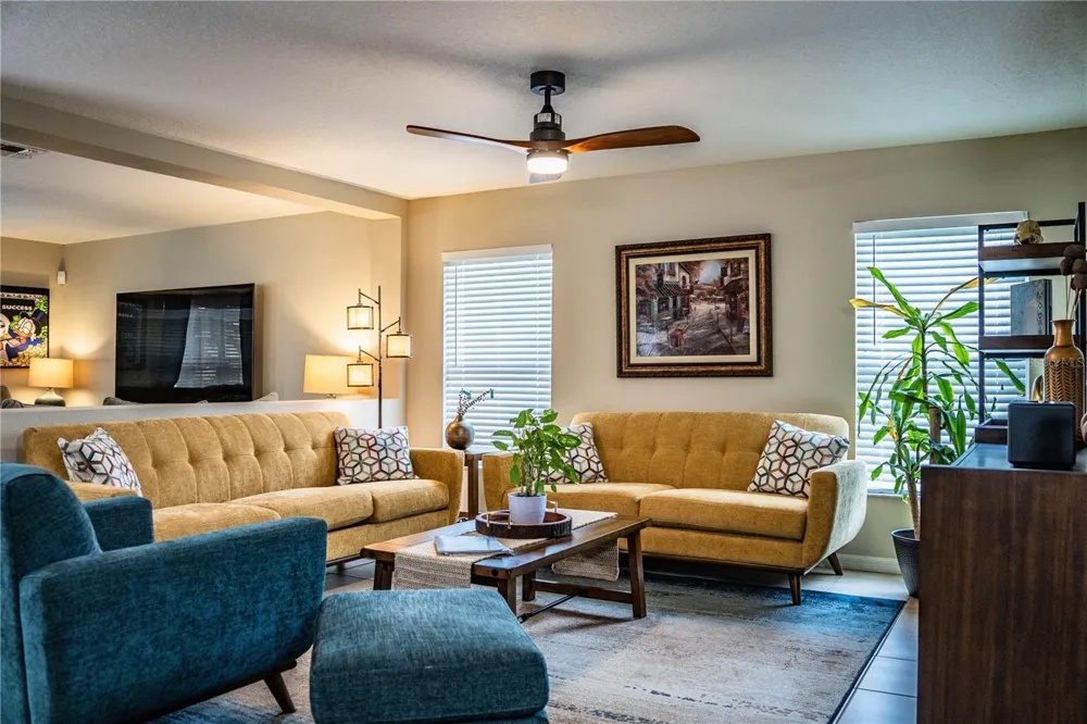 6015 CHAMPLAIN PASS Lakeland, FL 33805