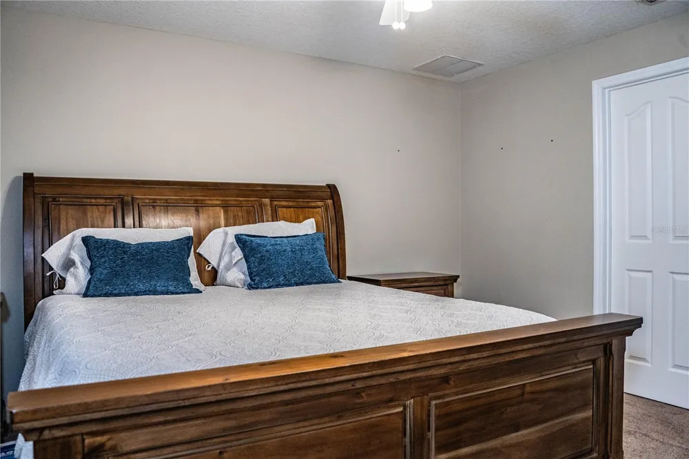 6015 CHAMPLAIN PASS Lakeland, FL 33805