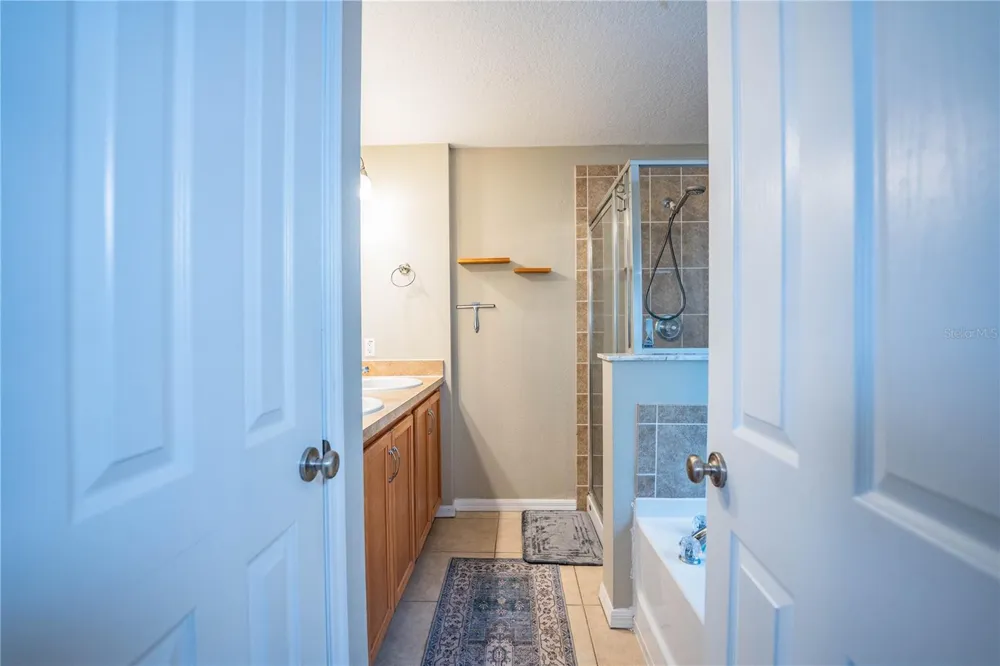 6015 CHAMPLAIN PASS Lakeland, FL 33805